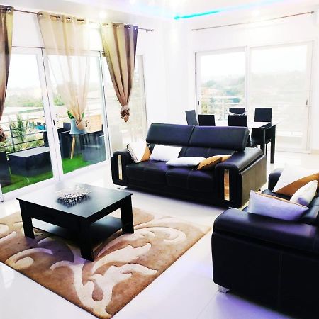 Chambres meublées Avenue Cheikh Anta Diop Dakar Extérieur photo