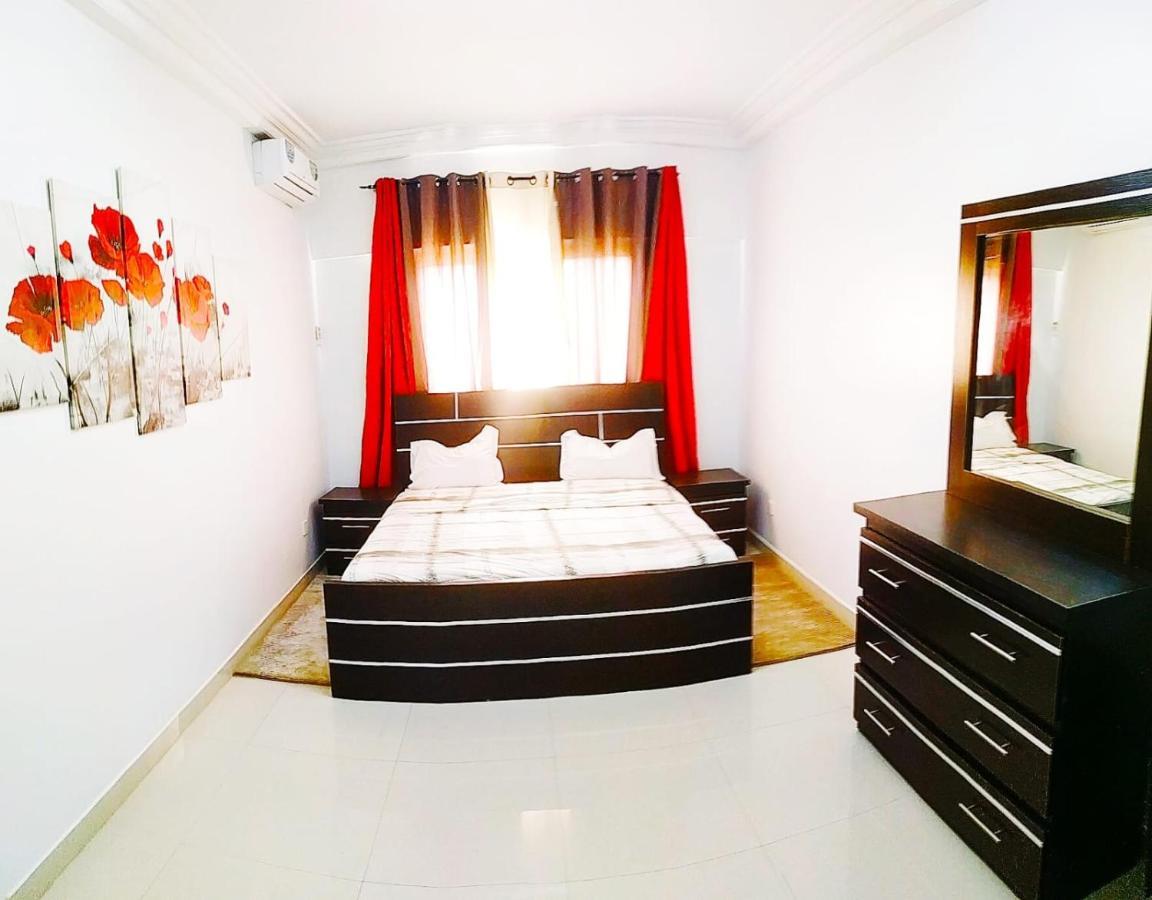 Chambres meublées Avenue Cheikh Anta Diop Dakar Extérieur photo