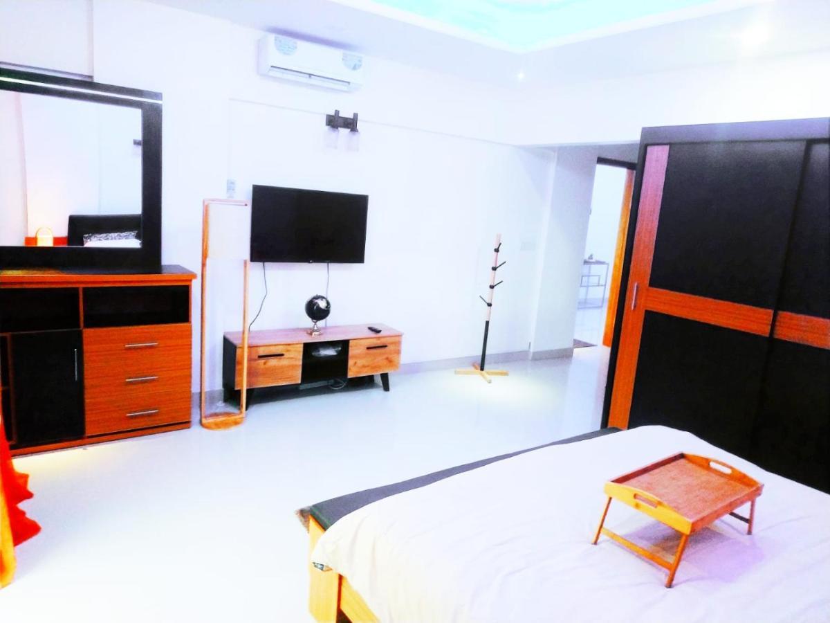 Chambres meublées Avenue Cheikh Anta Diop Dakar Extérieur photo